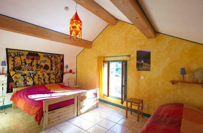 Le Mas Franc Bed and Breakfast Enveitg Exterior foto